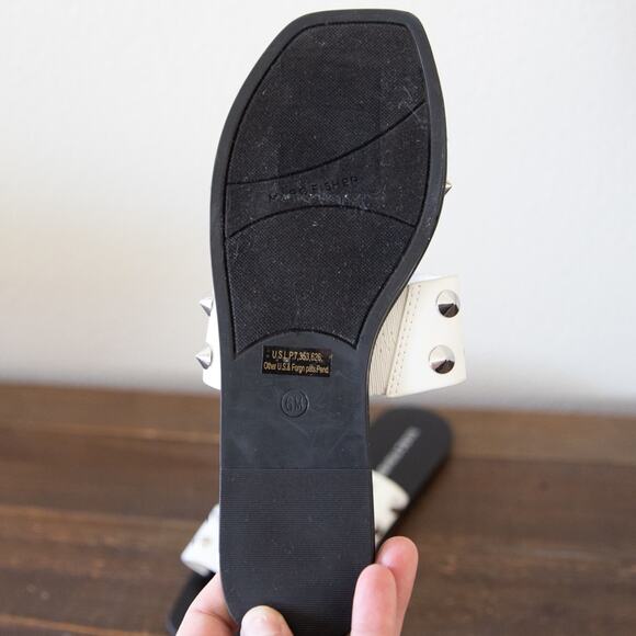 New MARC FISHER Bolive Studded Flat Sandals In Open White - Picture 5 of 7